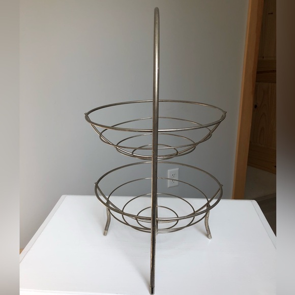 Vintage Two Tier Metal Display Baskets Stand - Picture 5 of 14
